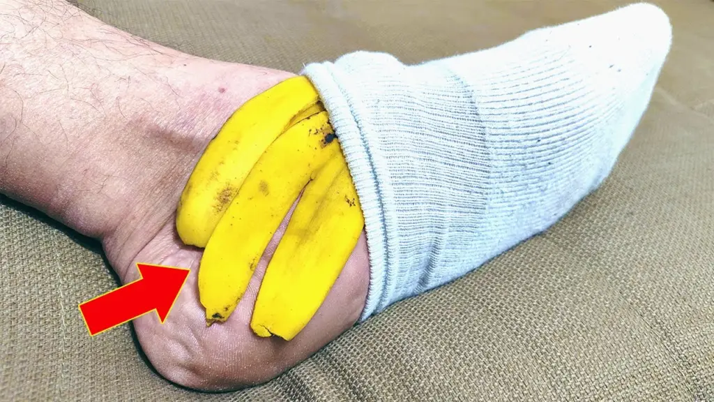 Banana Peel On Your Feet A Surprising Natural Remedy You’ll Love