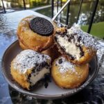 Cookies & Cream Cheesecake Deep Fried Oreos