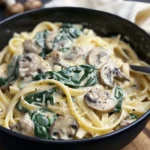 Slow Cooker Spinach and Mushroom Pasta Alfredo