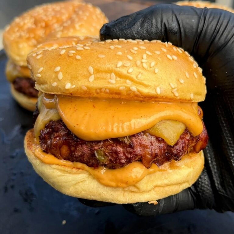Smoked Cheddar Jalapeño Burgers